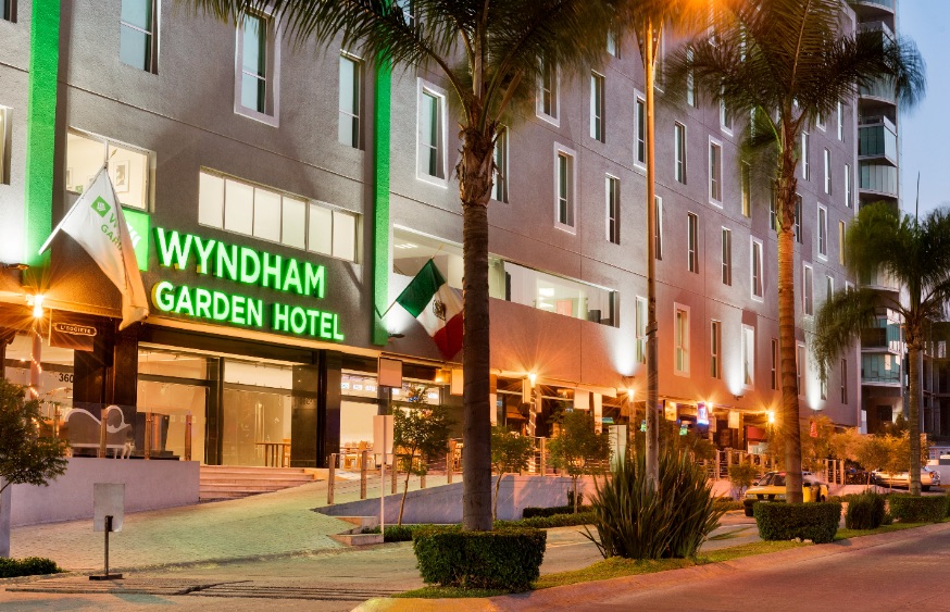 Wyndham Garden Acueducto Guadalajara